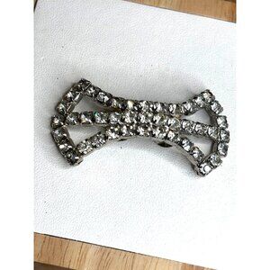 Vintage single MUSI Silver-Tone Rhinestone Bow Shoe Clip